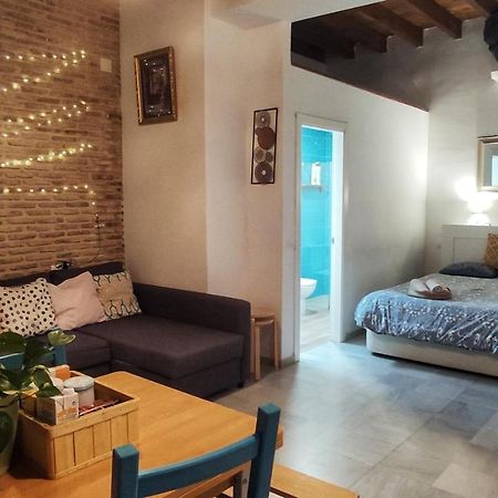 Triana Boho Chic Wifi Lägenhet Sevilla Exteriör bild