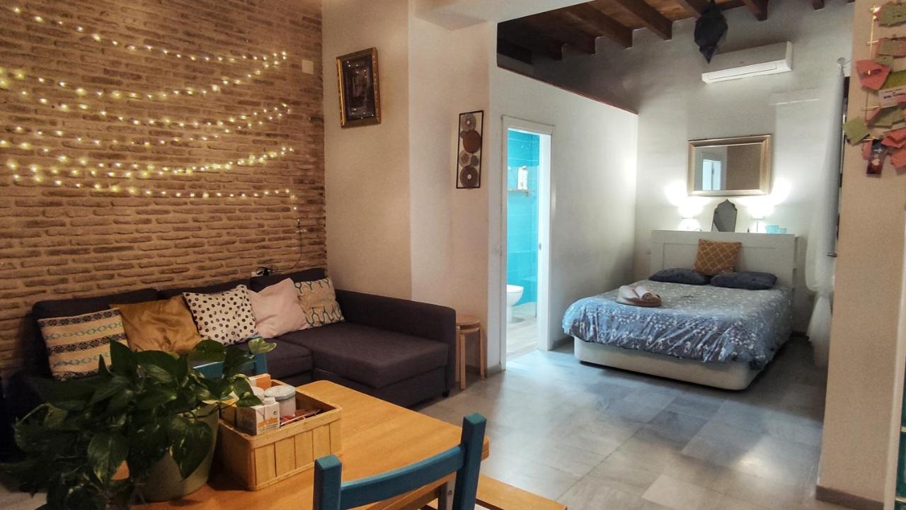 Triana Boho Chic Wifi Lägenhet Sevilla Exteriör bild